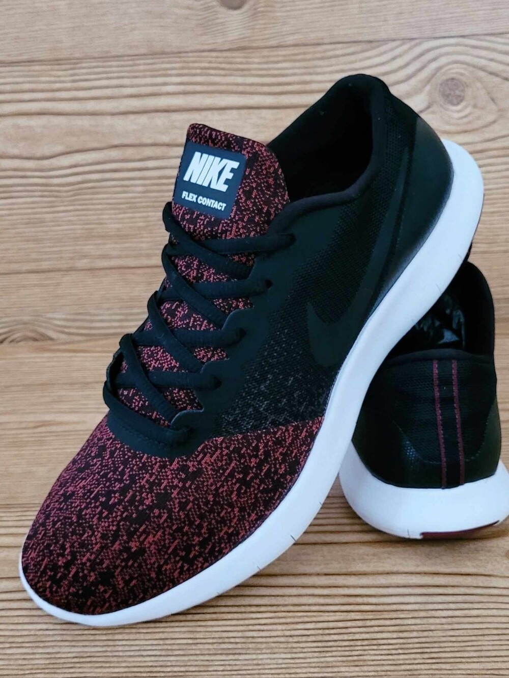 Nike Flex Contact Running Shoes